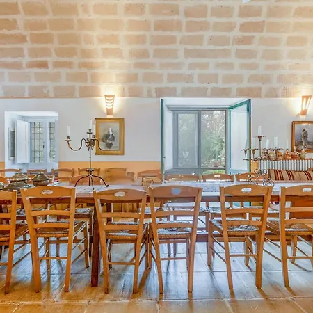 Апартаменты Ancient Masseria With Pool - Artemisia Homes *