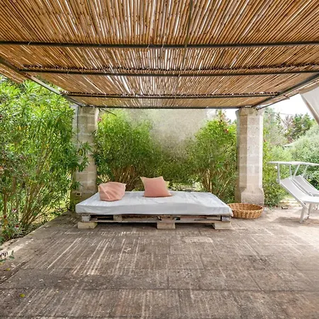Апартаменты Ancient Masseria With Pool - Artemisia Homes Малье
